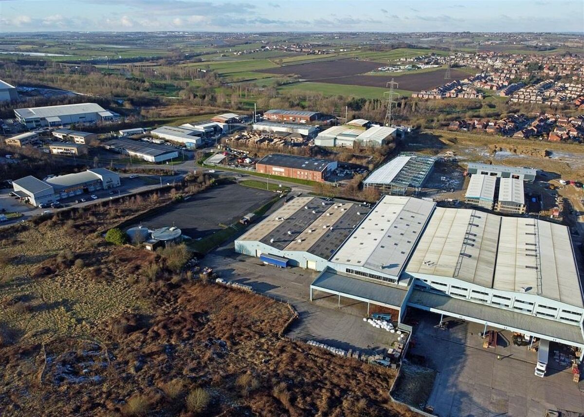 Agents appointed on rare 100,000 sq ft plus Wakefield shed | Logistics ...