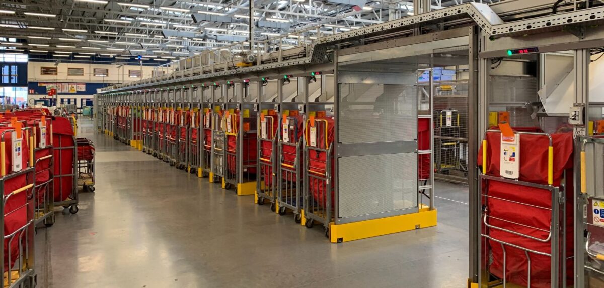 Royal Mail rolls out fully-automated parcel sorting machine in Chester ...